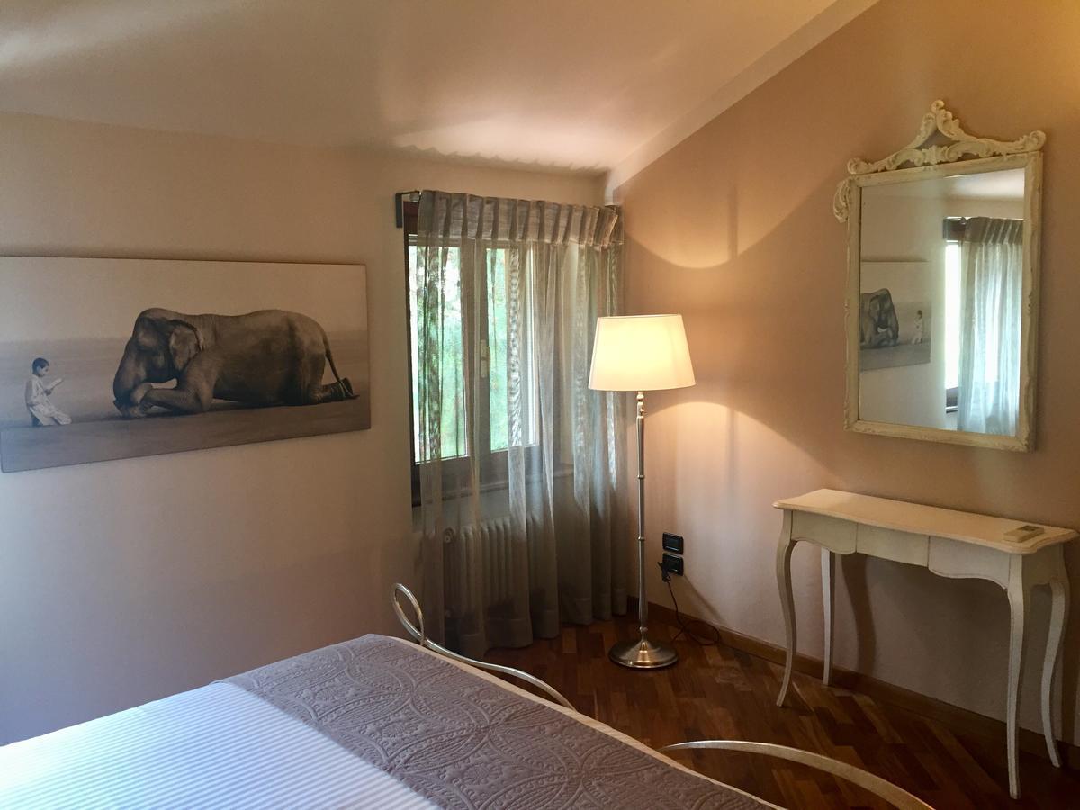 Marie Rose Luxury & Frühstückspension Desenzano del Garda